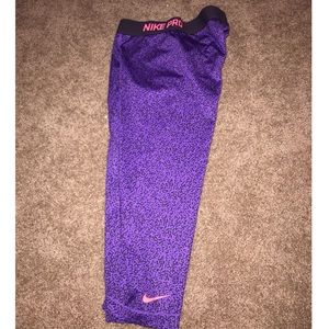 nike capri leggings!!!